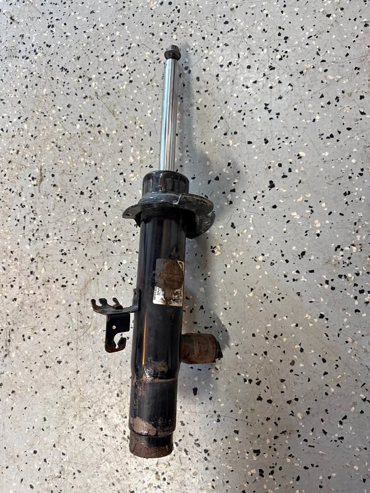 BMW M235i xDrive OEM Front Left EDC Strut