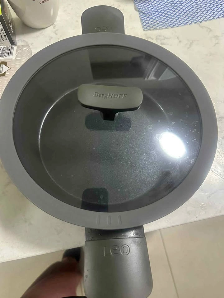 BergHOFF Leo Non-Stick Covered Saute Pan (28 cm / 11")