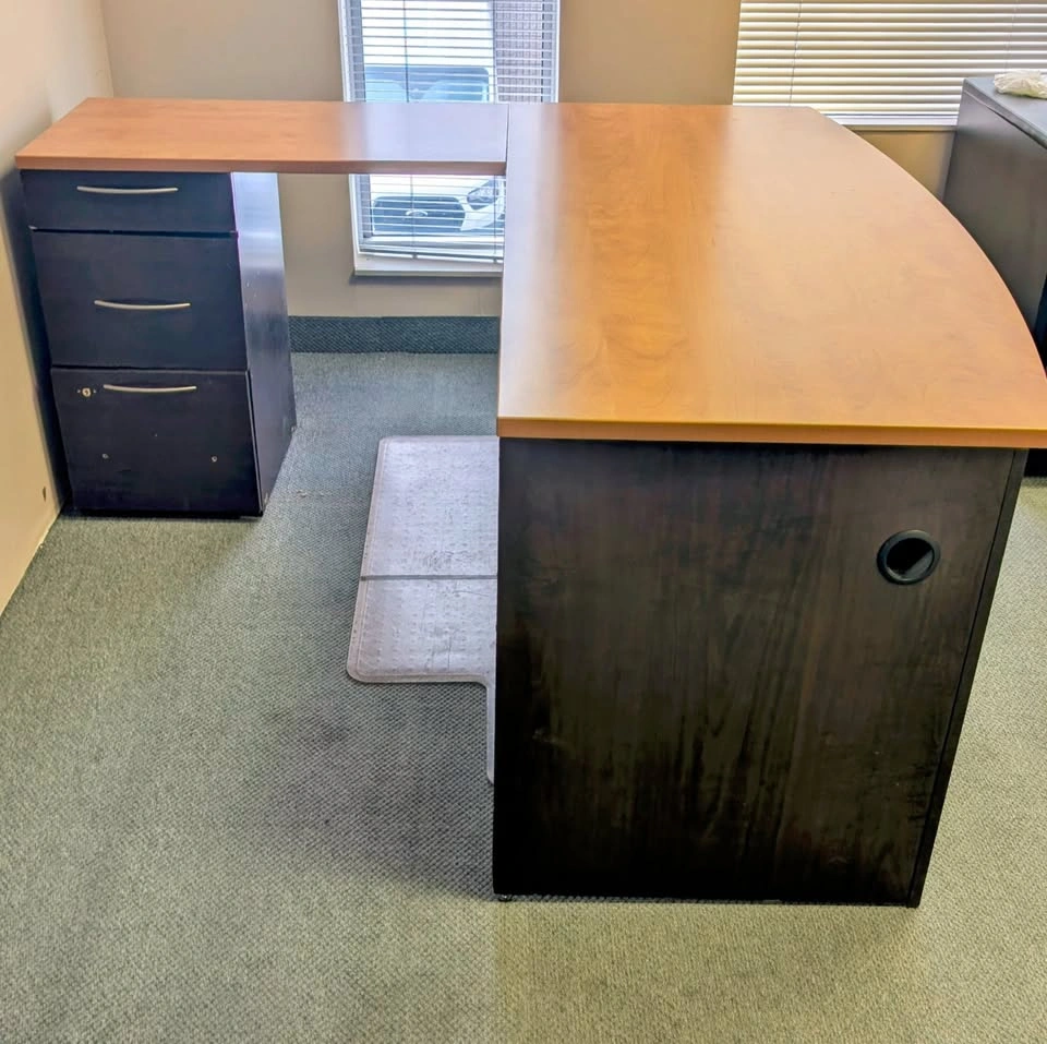 L-Shape Office Desk including 3 drawers - photo 2