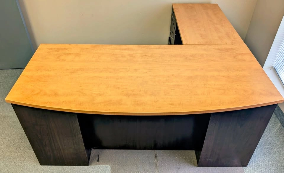 L-Shape Office Desk including 3 drawers - photo 3