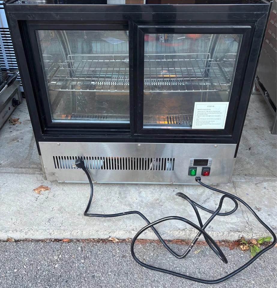Commercial Display Fridge - photo 2