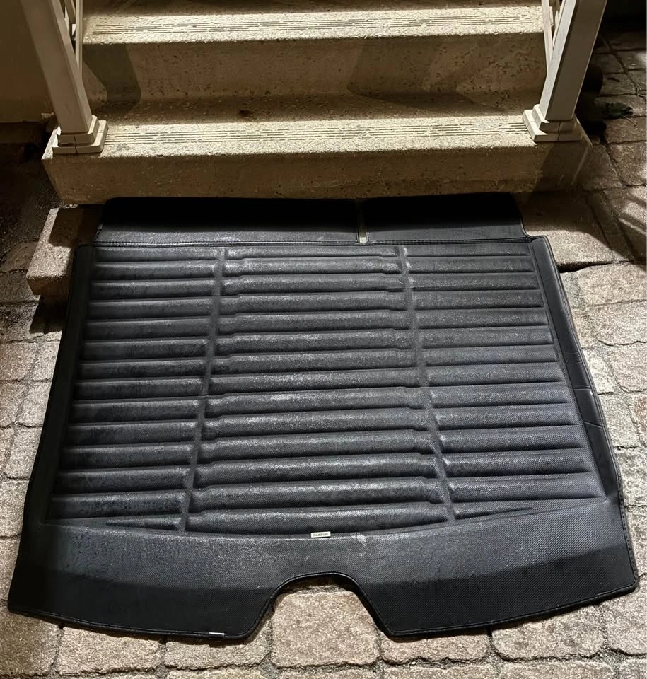 2026 GMC Yukon Denali Full MatUp Floor Liner Set - photo 3