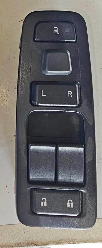 Kenworth T680 Window & Mirror Control Switch (OEM PACCAR)