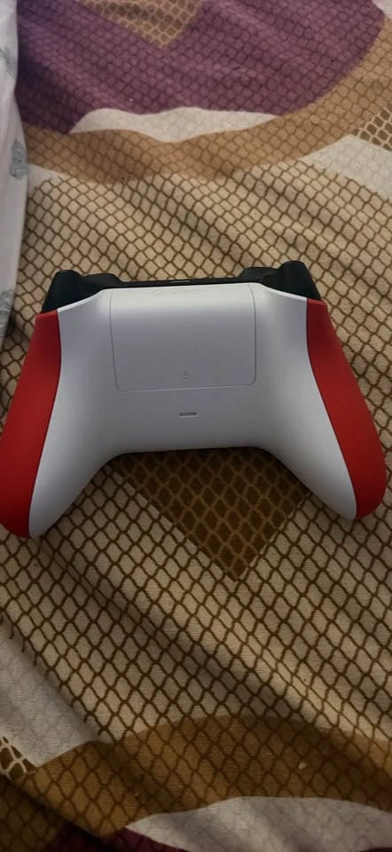 Microsoft Xbox Wireless Controller - Pulse Red - photo 2