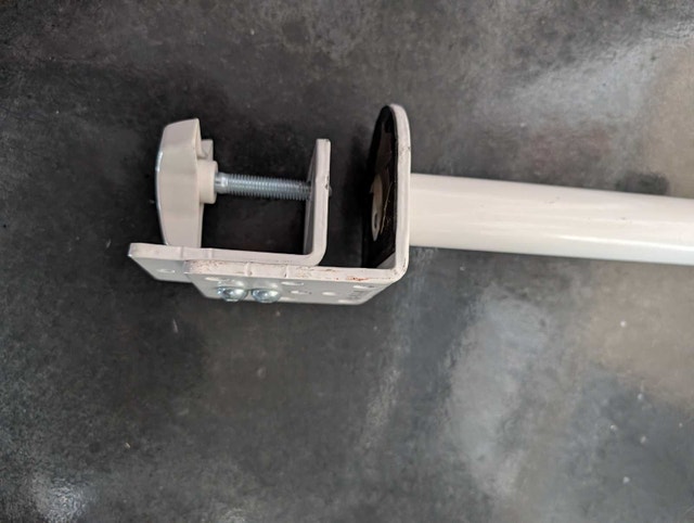 Vivo White Dual Vesa Mount - photo 4