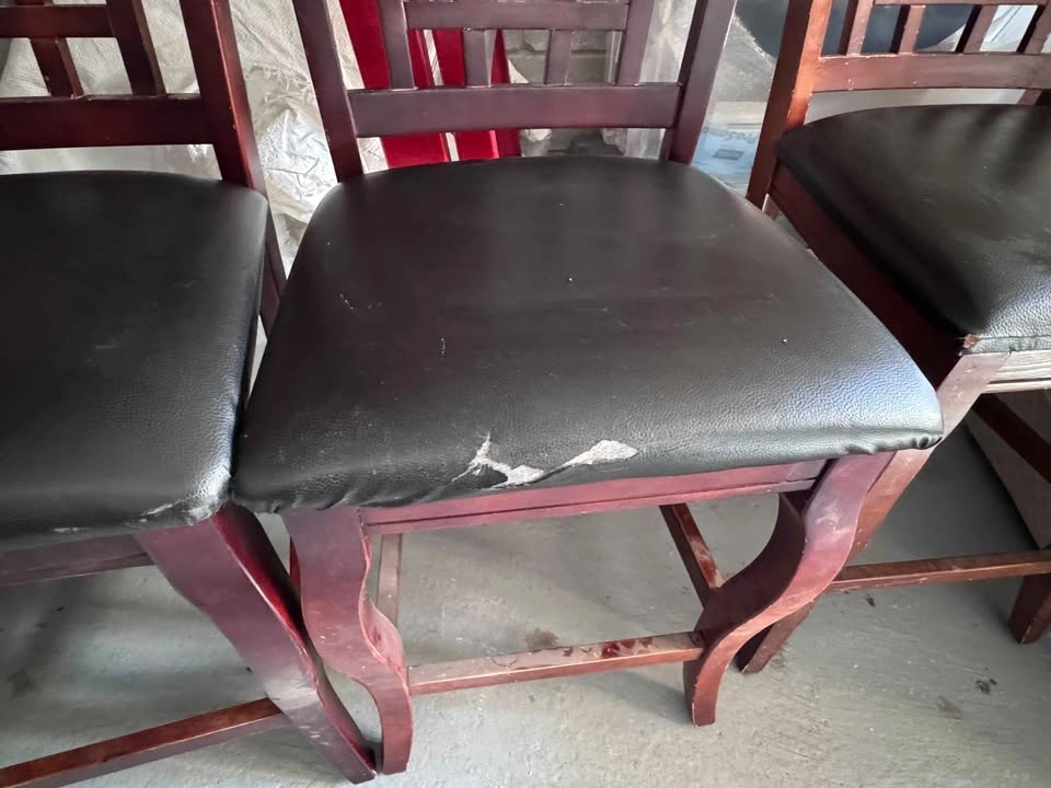 Wood Countertop Height chairs - photo 2