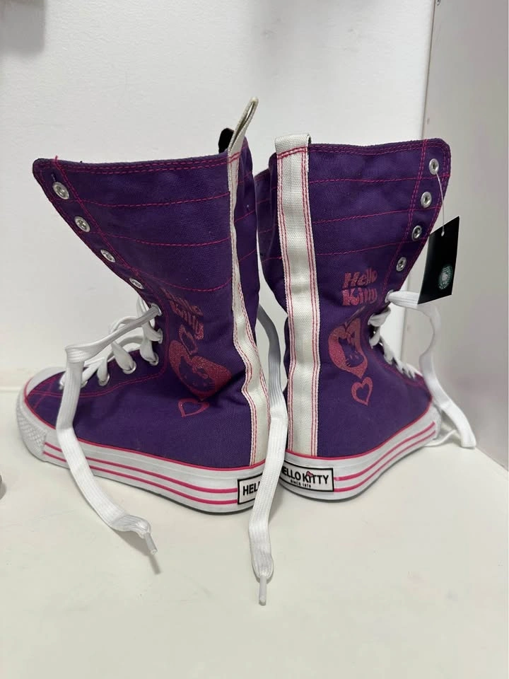 Hello Kitty Extra High Top Sneakers - New in Box - photo 4