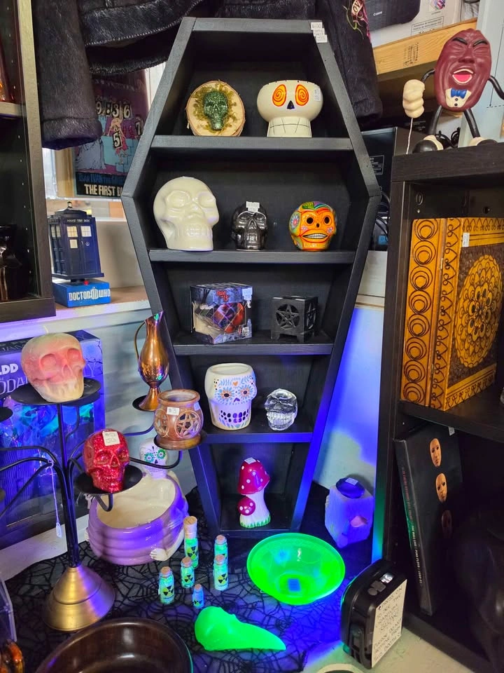 Halloween has arrived at The Amazing Millions Onoway - photo 4
