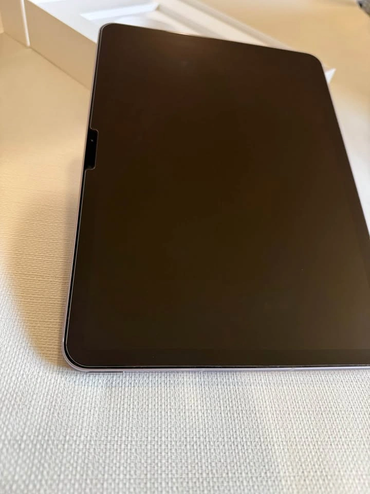 iPad Air 11-inch (M3) Wi-Fi + Cellular 128GB - Like New - photo 5