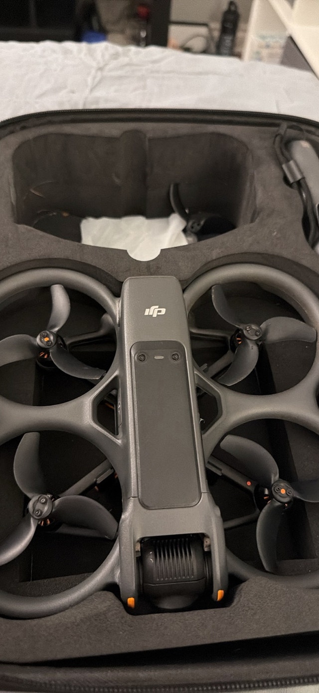 DJI Avata 2 with Goggles 3 Fly More Combo - photo 3