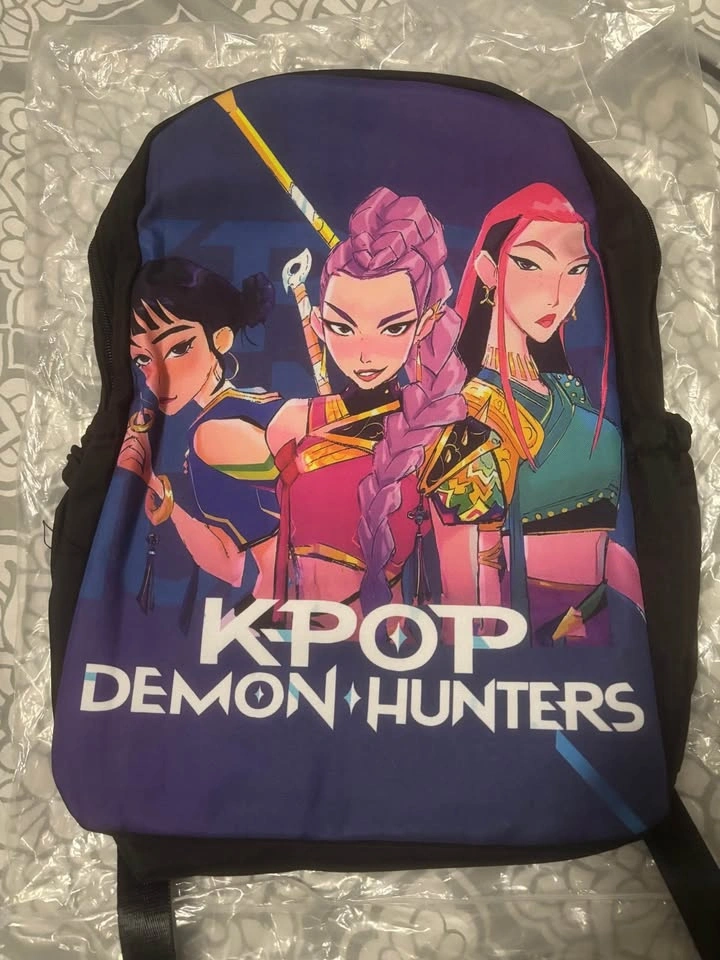 Hello Kitty and K-Pop Demon Hunters Backpacks - photo 2