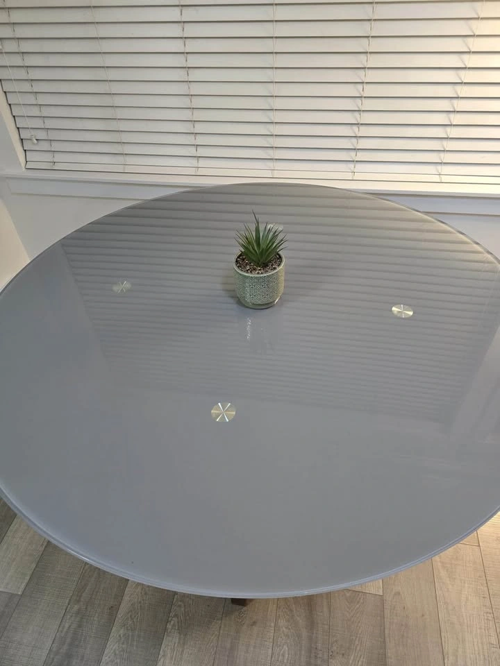 Dining table & chairs - photo 5