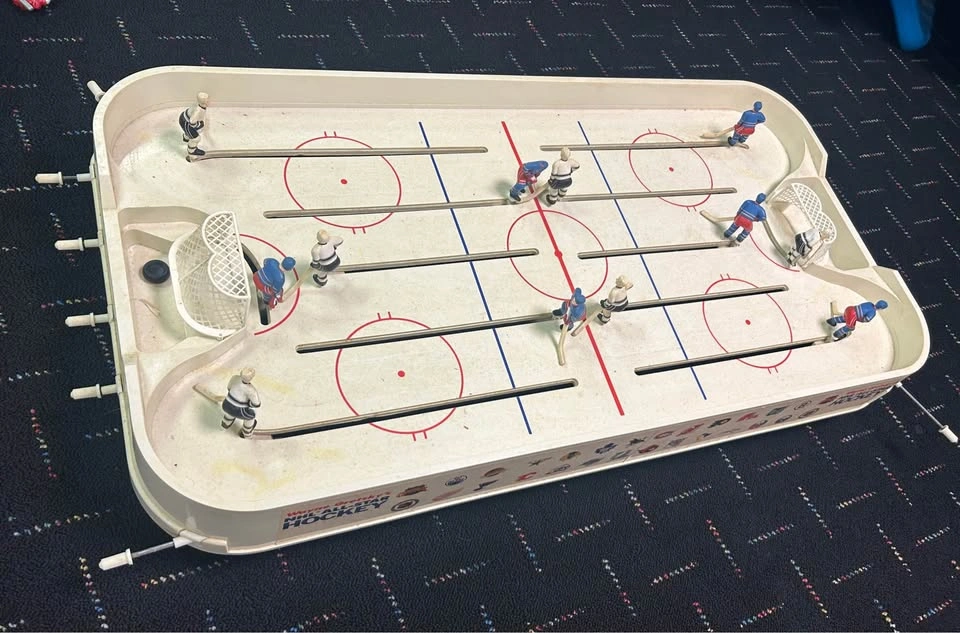 Wayne Gretzky’s All-Star Hockey Tabletop Game - photo 2