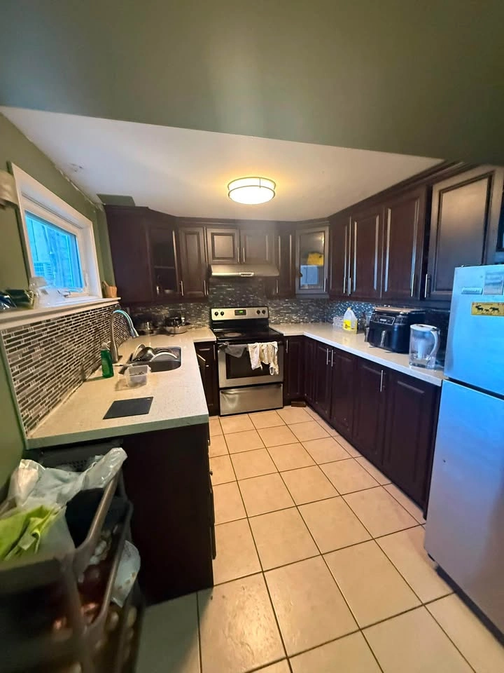 3 Beds 1 Bath - House - photo 2