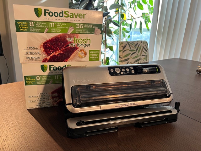 Meal Prep Bundle: FoodSaver Vacuum Sealer + Moulinex Slow Cooker - photo 3