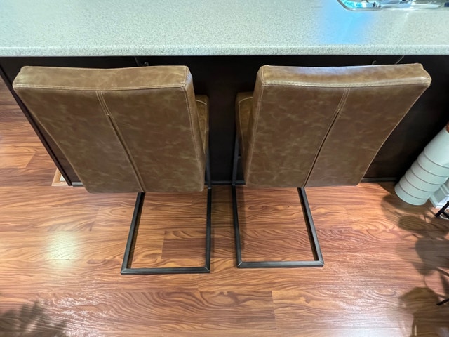 Pair of Urban Barn Faux Leather Bar/Counter Stools - photo 3