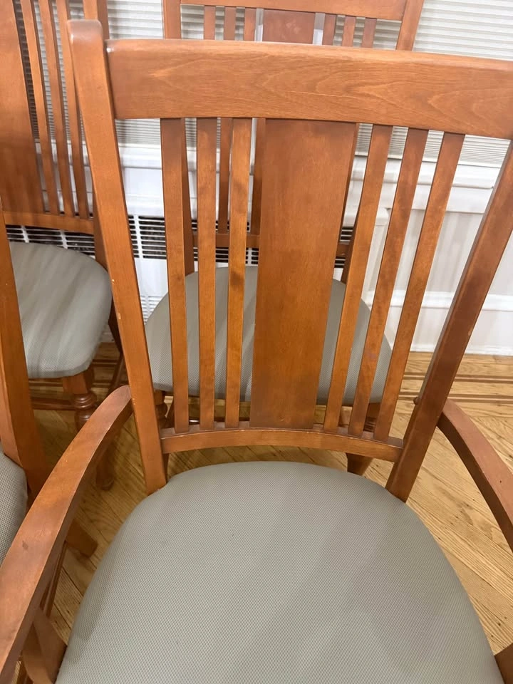 Set of 6 Canadian-Made Wooden Dining Chairs - photo 2