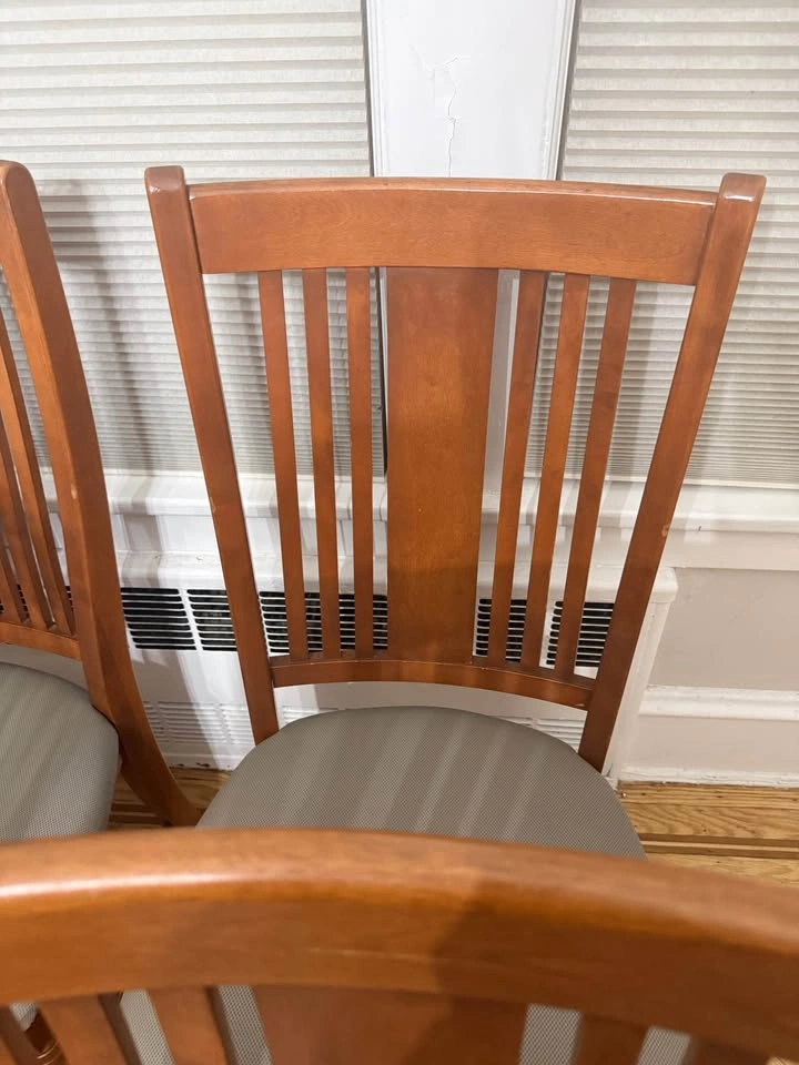 Set of 6 Canadian-Made Wooden Dining Chairs - photo 3