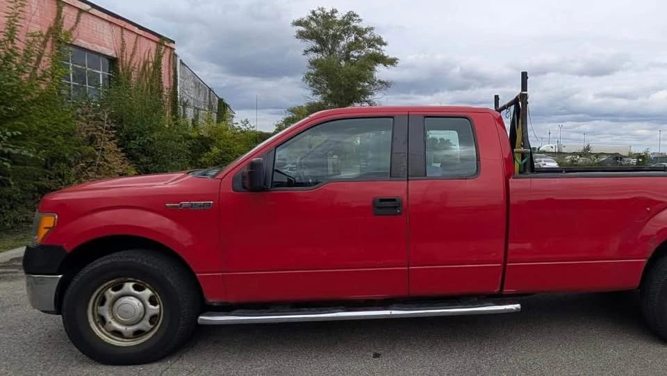 2013 Ford f150 XL - photo 2