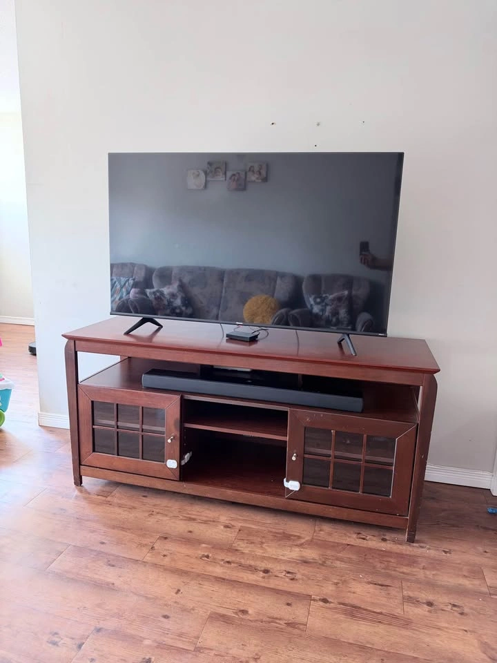 Solid wooden TV stand - photo 2