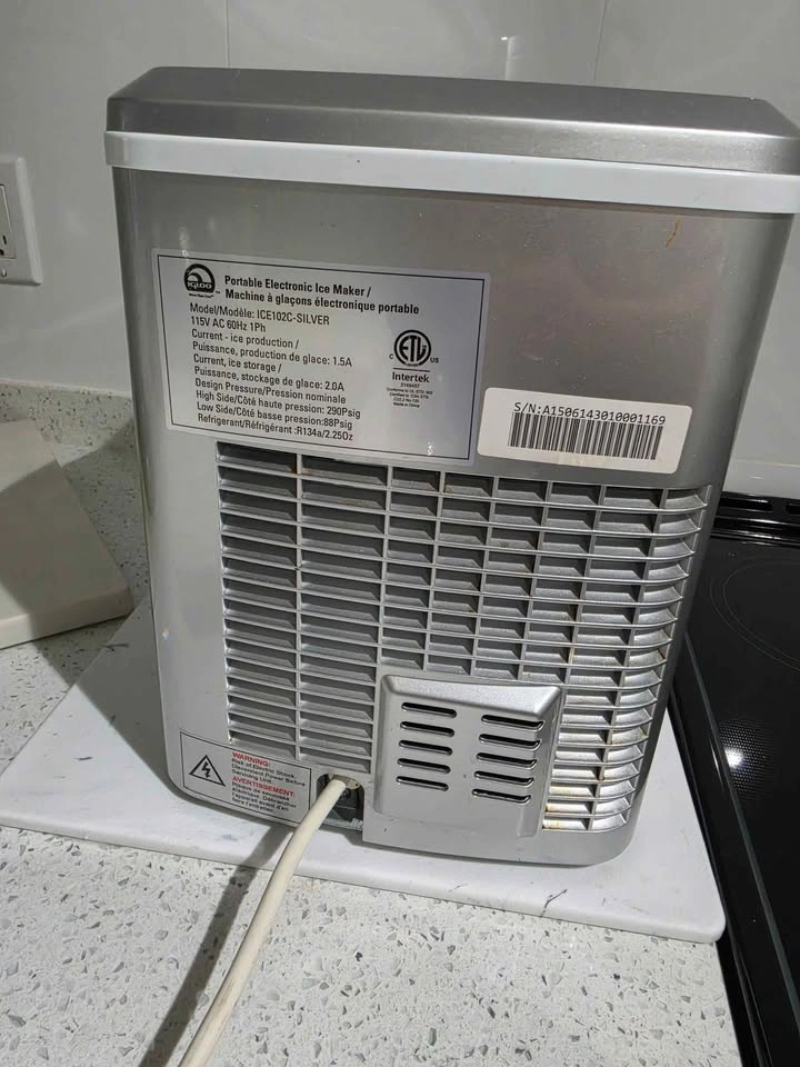 Igloo Portable Countertop Ice Maker (26 lbs/Day) – Stainless - photo 4