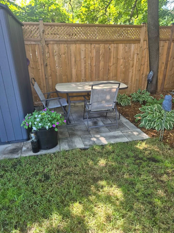 TABLE AND CHAIRS - photo 4