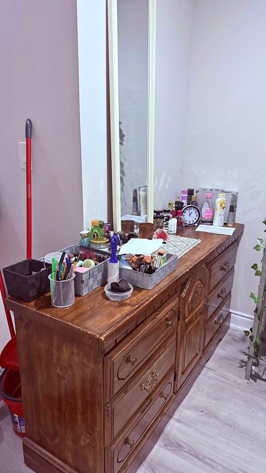 Dressing Table with Mirror - $70