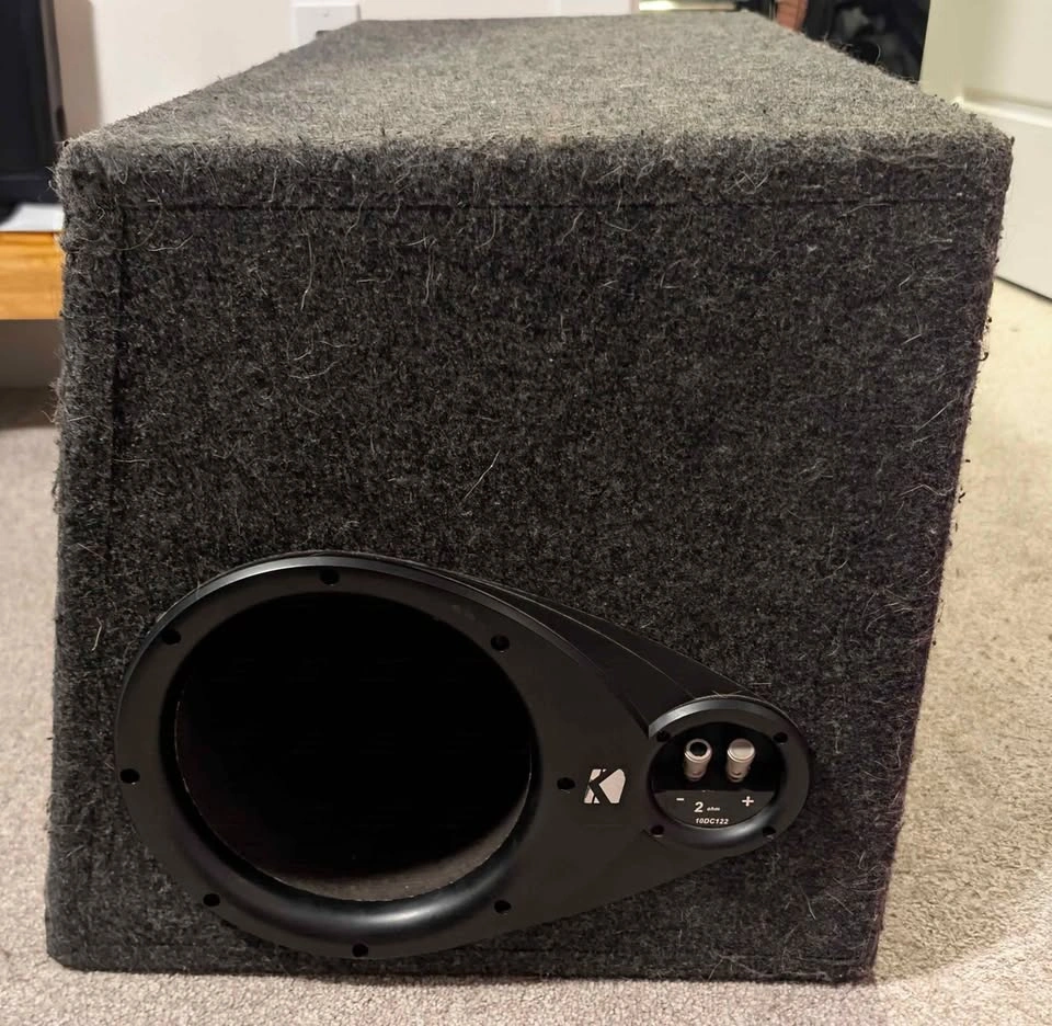 Dual 12" OZ Audio Vector Subwoofers in Kicker Ported Box - photo 2