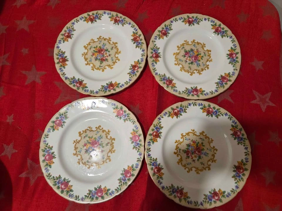 Set of 4 Paragon Minuet White Bread and Butter Plates, 8" - photo 3