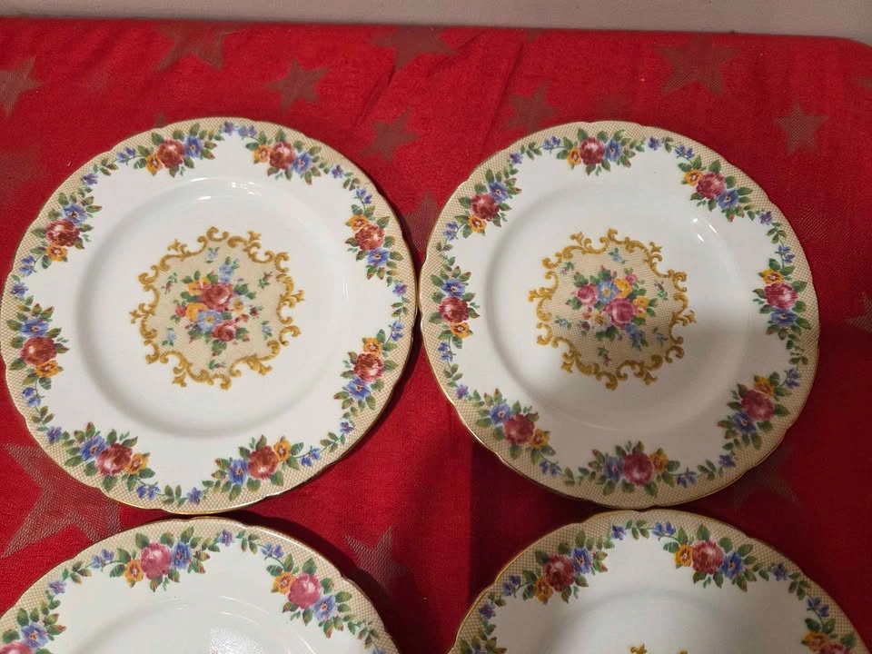 Set of 4 Paragon Minuet White Bread and Butter Plates, 8" - photo 4
