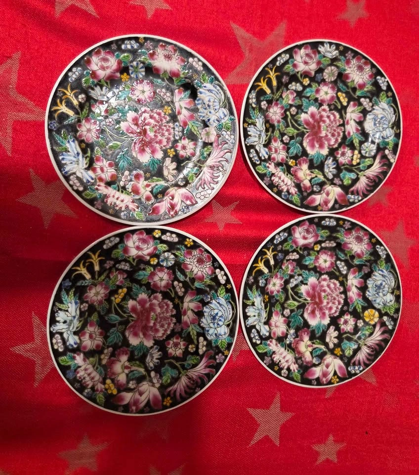 Set of 4 Vintage Chinese Jingdezhen Famille Noire Plates, 6" - photo 3