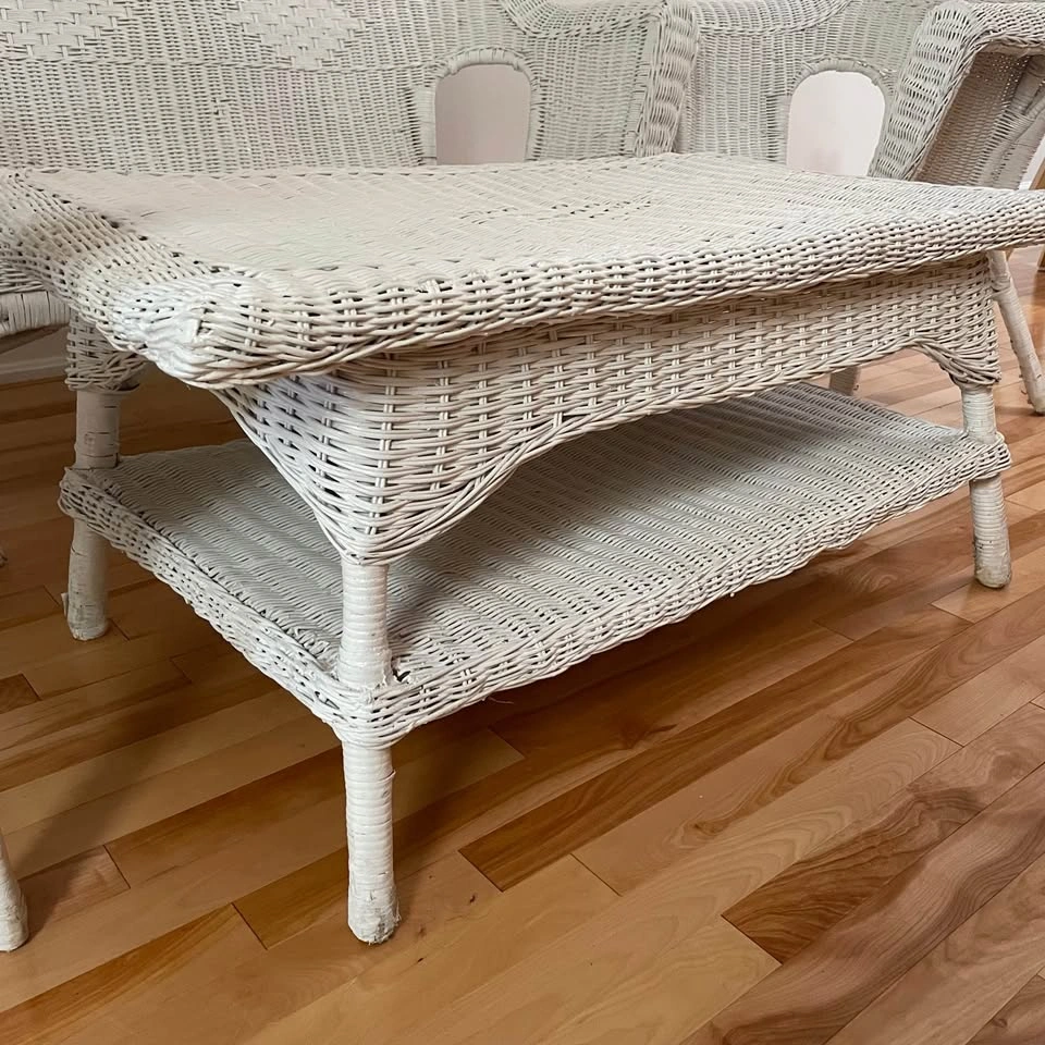 White Wicker Furniture Set - photo 3