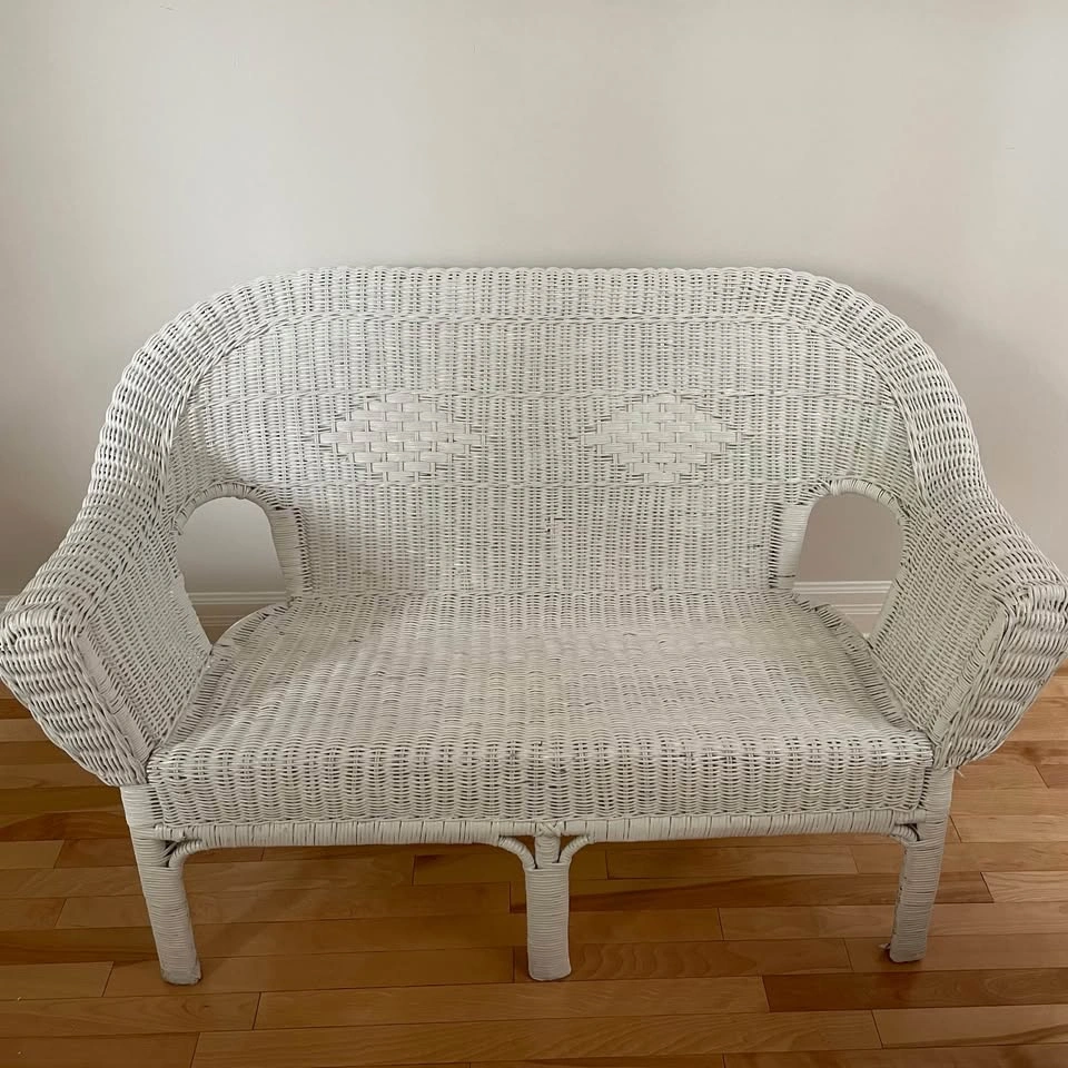 White Wicker Furniture Set - photo 4