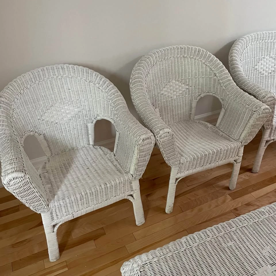 White Wicker Furniture Set - photo 5