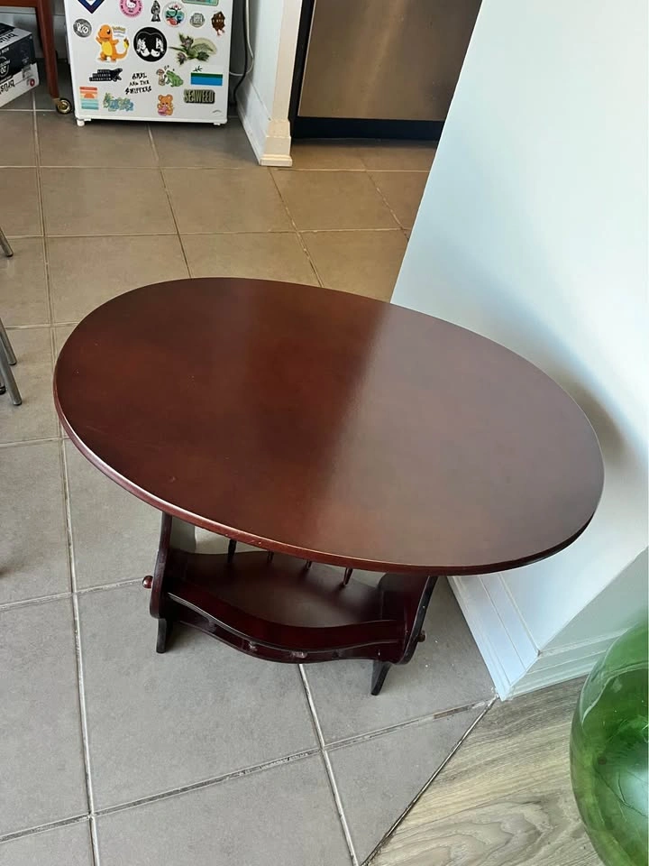 Vintage side table with basket - photo 2