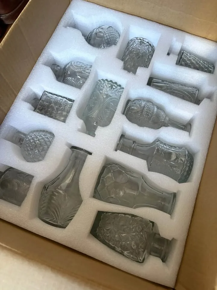 X59 bud vases image indicator(2)