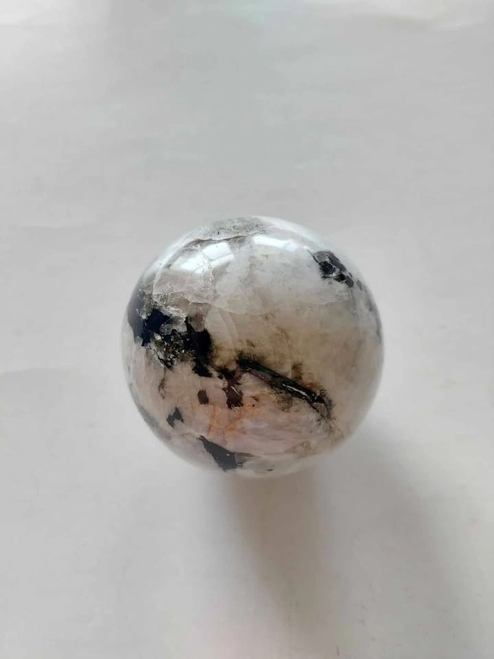 378g, 2.5" Natural Rainbow Moonstone Sphere Ball Gemstone - photo 2