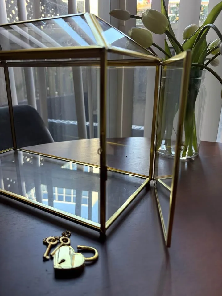 Glass Money Box for Cards image indicator(2)