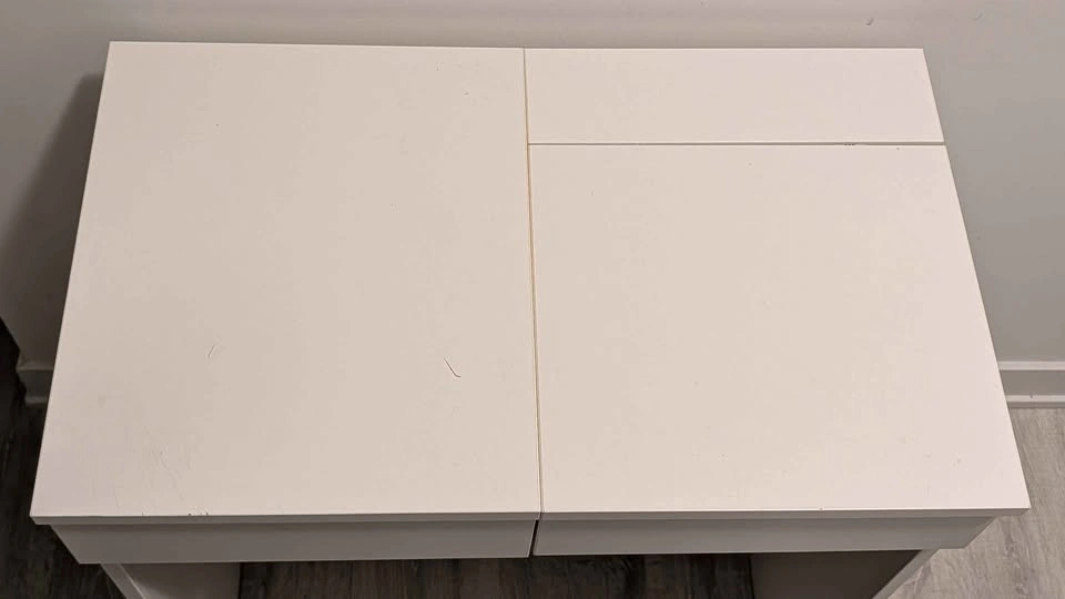 IKEA BRIMNES Vanity / Dressing Table - White - Like New - photo 3