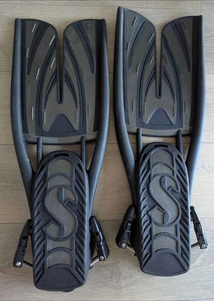 Scubapro Twin Jet Max Scuba Diving Fins - Size Large - Like New - photo 2