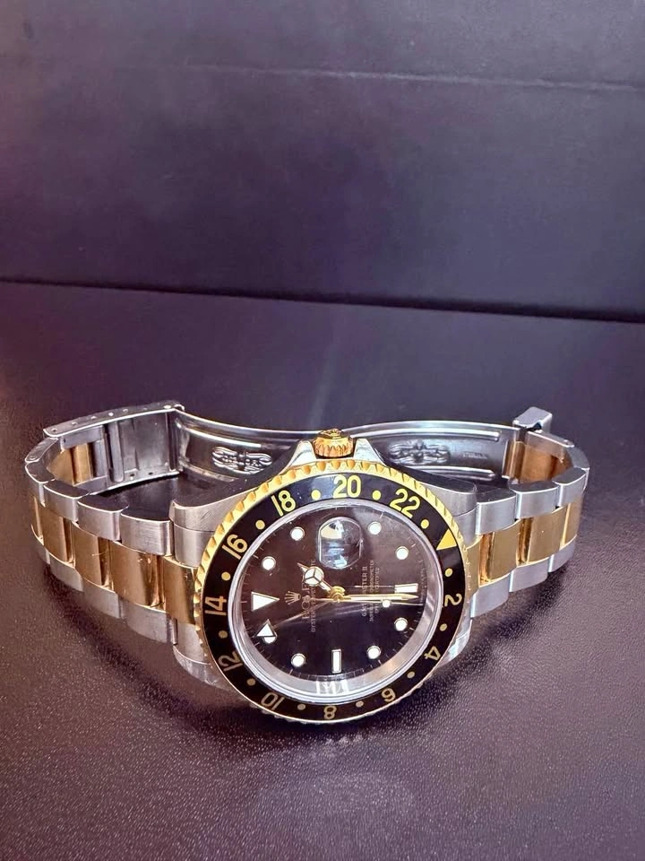 Rolex GMT-Master II 16713 – 18K Gold & Stainless Steel