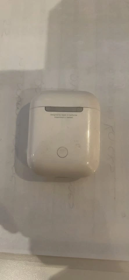 Apple AirPods (2nd Generation) Wireless Earbuds - photo 2