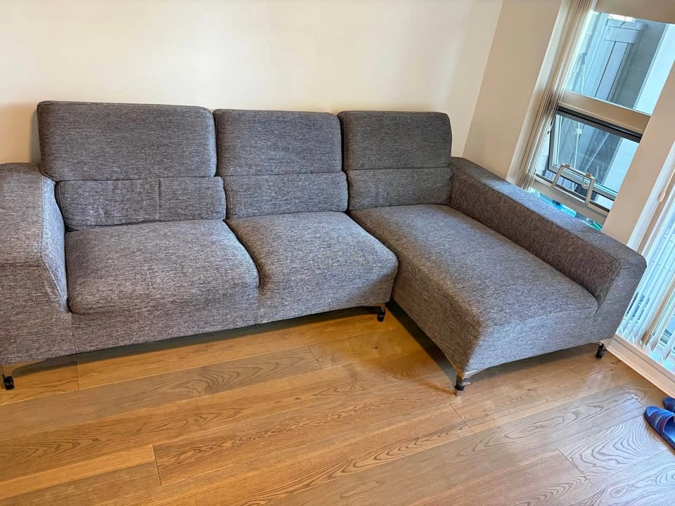 Moebler Grey Sectional Sofa