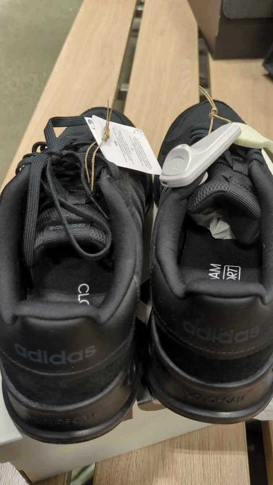 Adidas Run 84 Shoes - photo 3