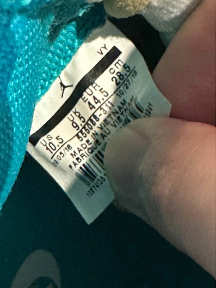 Air Jordan 1 Retro High OG Turbo Green – Men's US 10.5 - photo 3