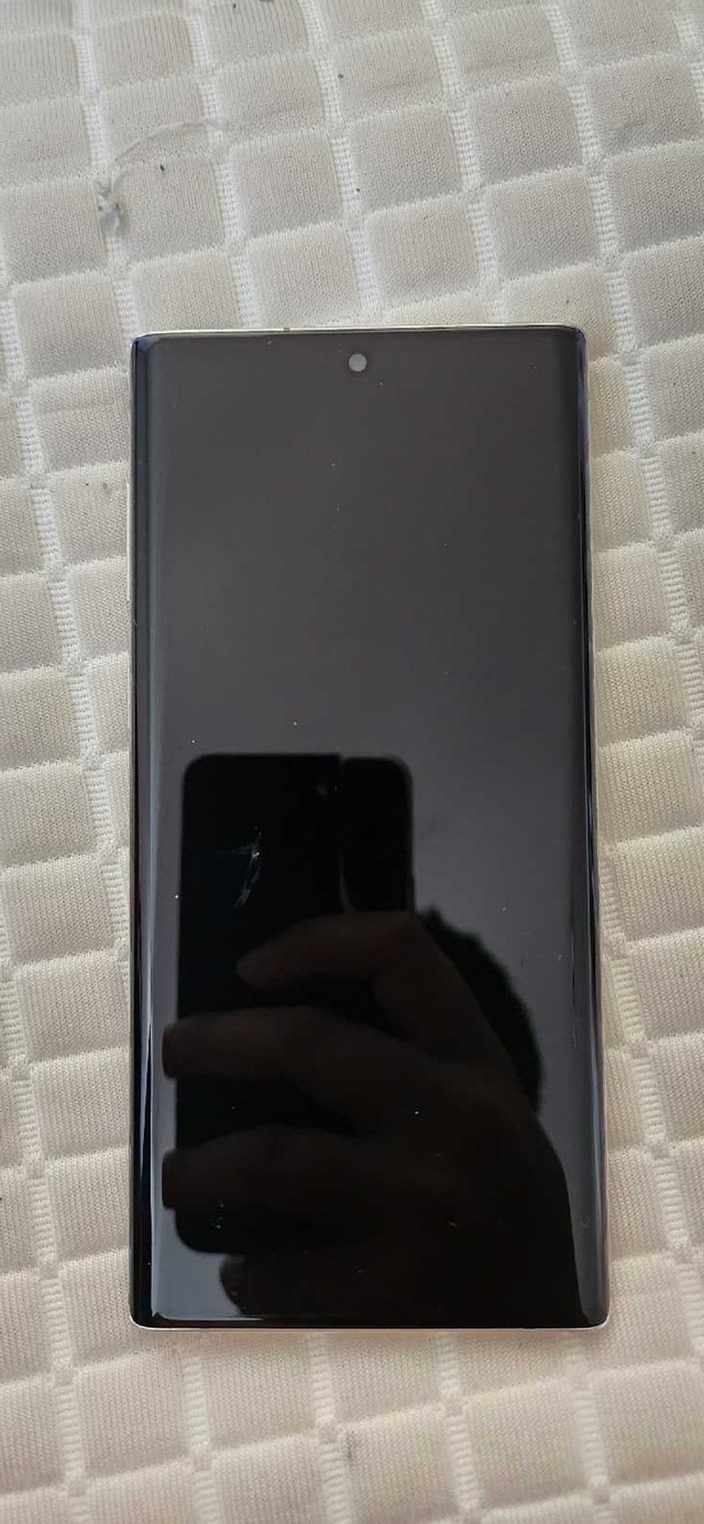 samsung note 10 - photo 2