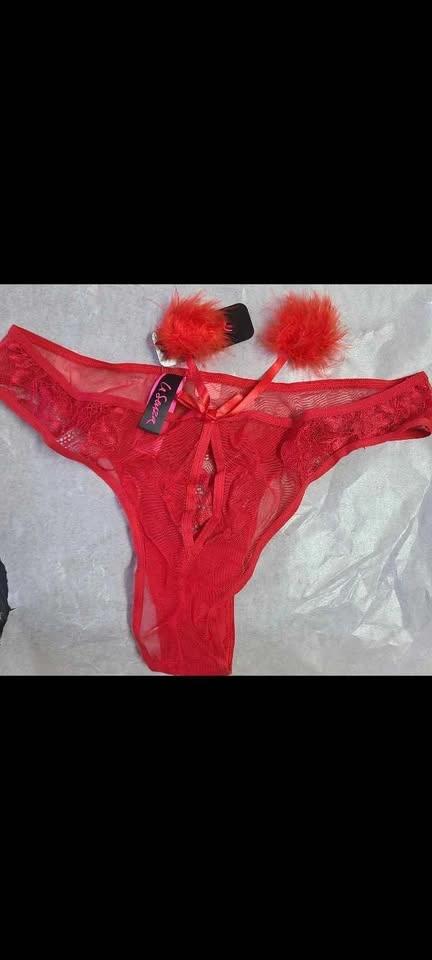 La Senza Red Holiday Lace Lingerie Panties - photo 2