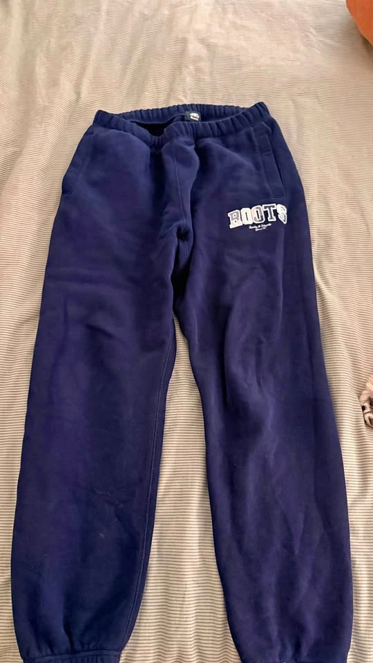 Roots Navy Blue Sweatpants - Size M - Embroidered Logo