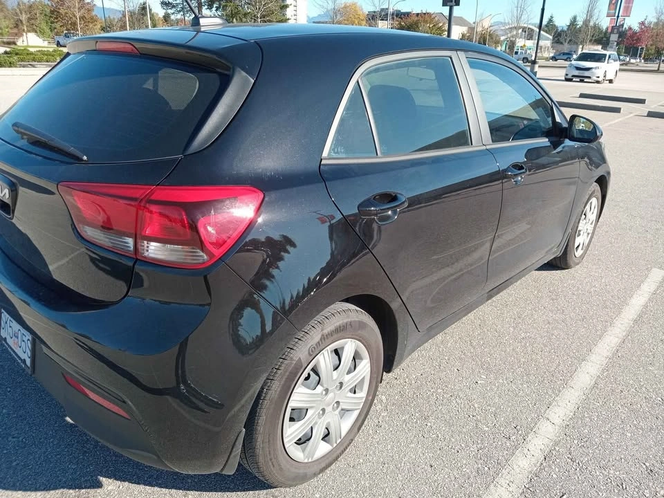 2023 Kia Rio - photo 2