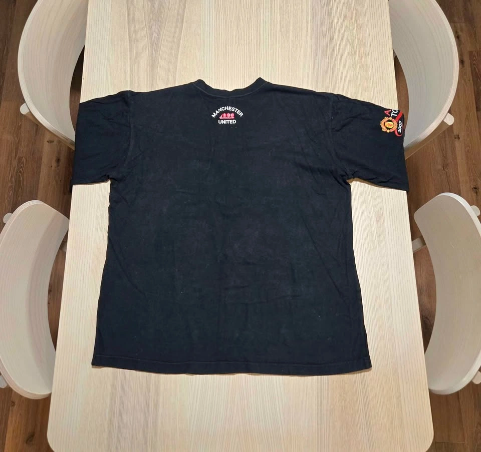 Manchester United Official Merchandise T-Shirt Size L - photo 2